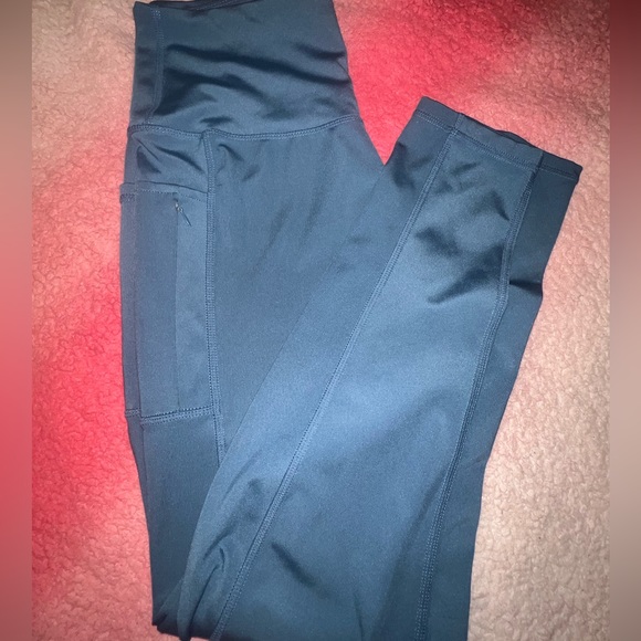 Womens Athleisure Leggings w/ pockets LegEnd - Picture 3 of 7